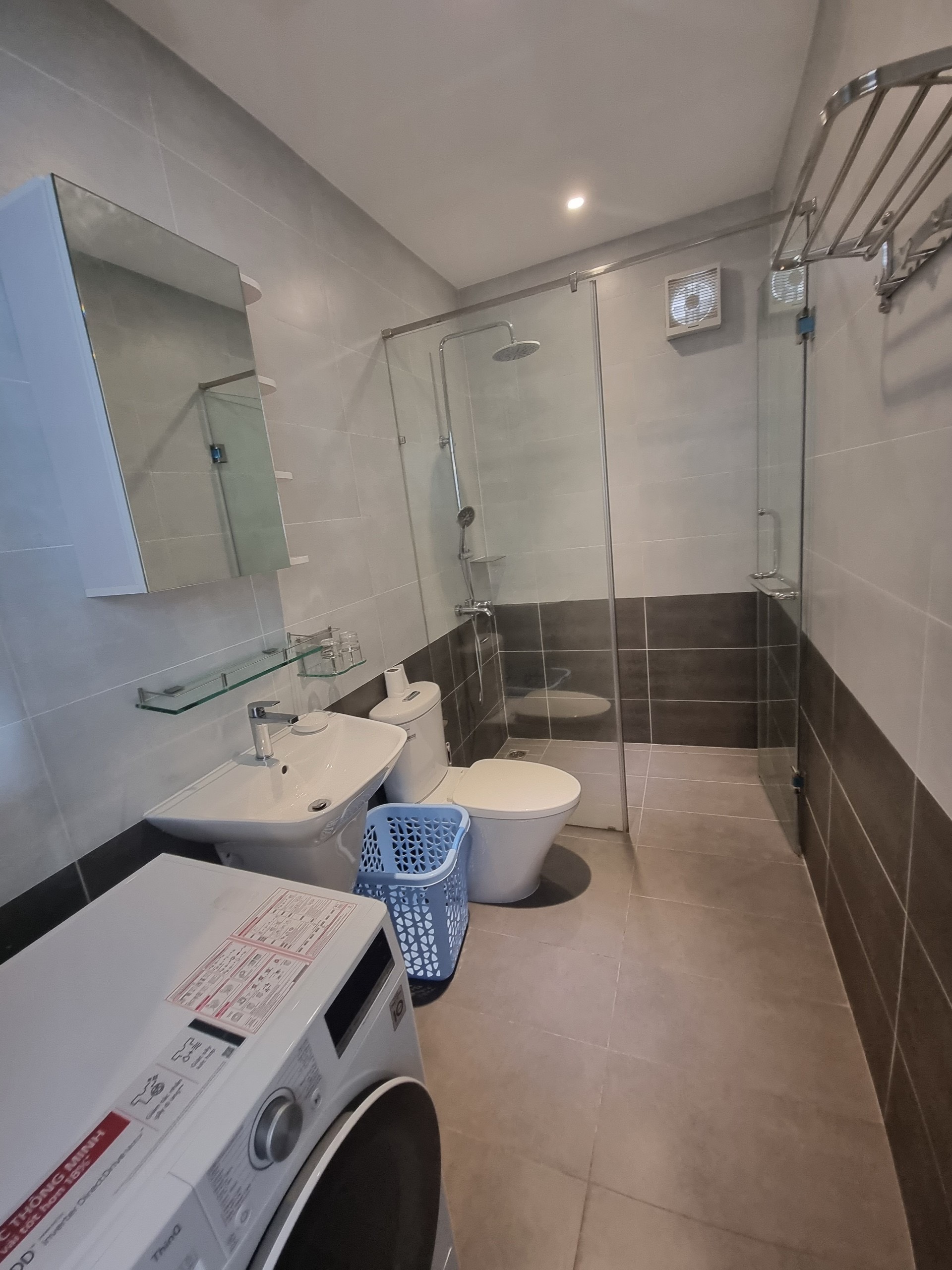 z3673685240908_0560766950f23a23eddabd4c894e2f4d