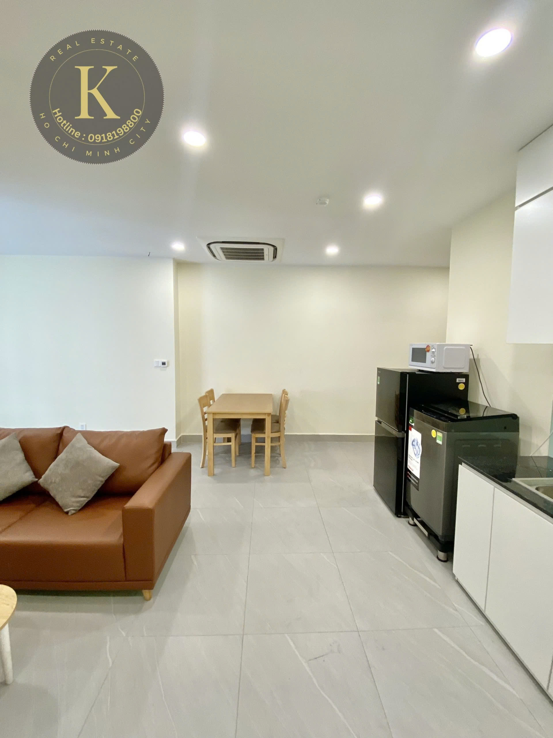 z5782287980350_7f17a293d2fb6c5741793a051bc4d4fb